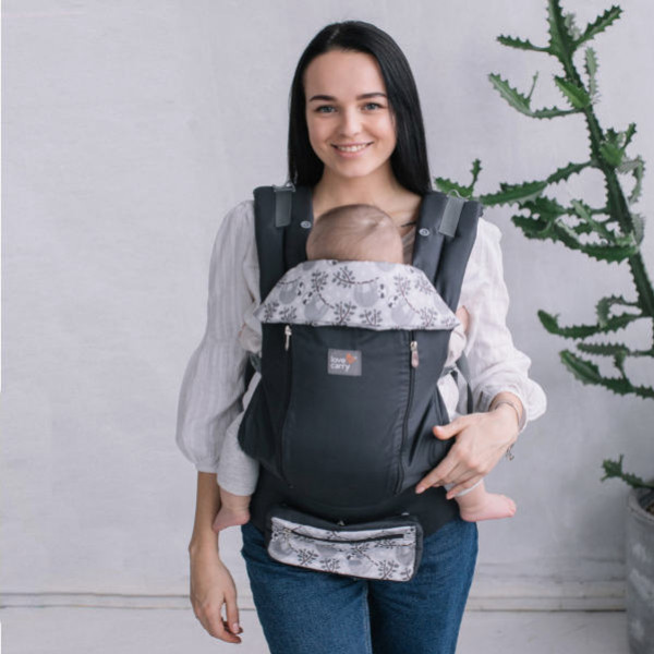 Le Nouveau Air X de Love And Carry, un Porte-Bébé Innovant