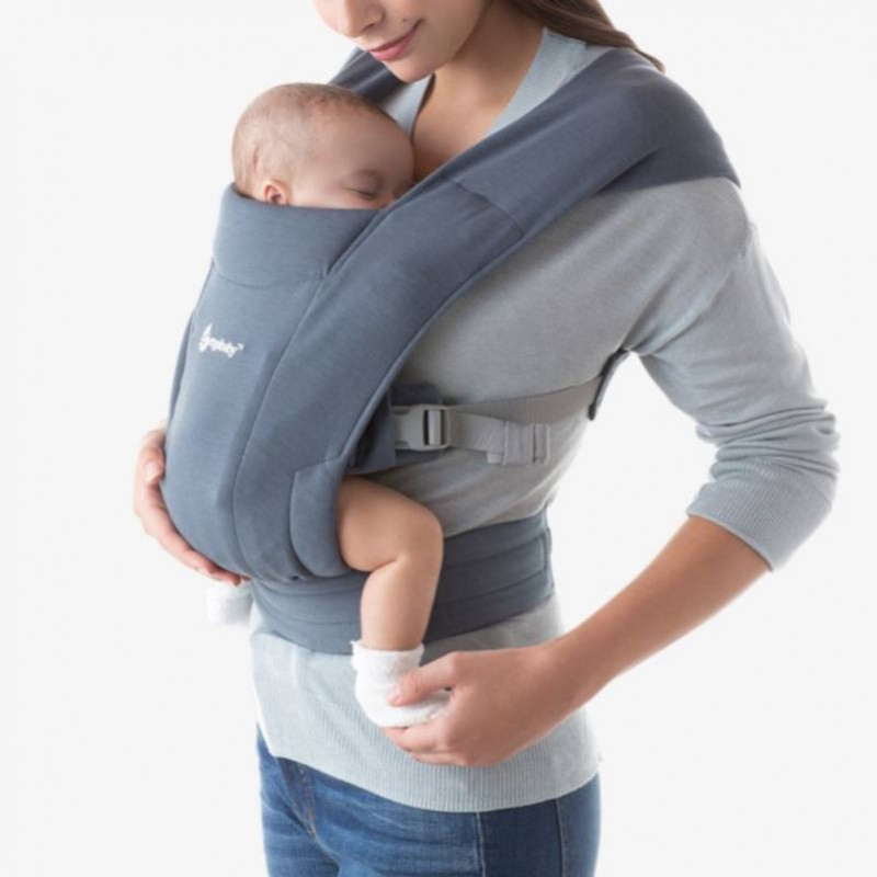 Notre avis sur le porte-bébé Embrace d'Ergobaby