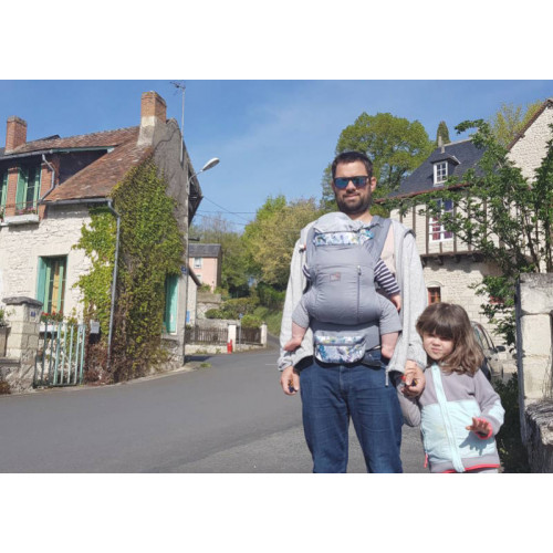 Avis sur le porte-bébé physiologique Air X de Love and Carry par Erwan